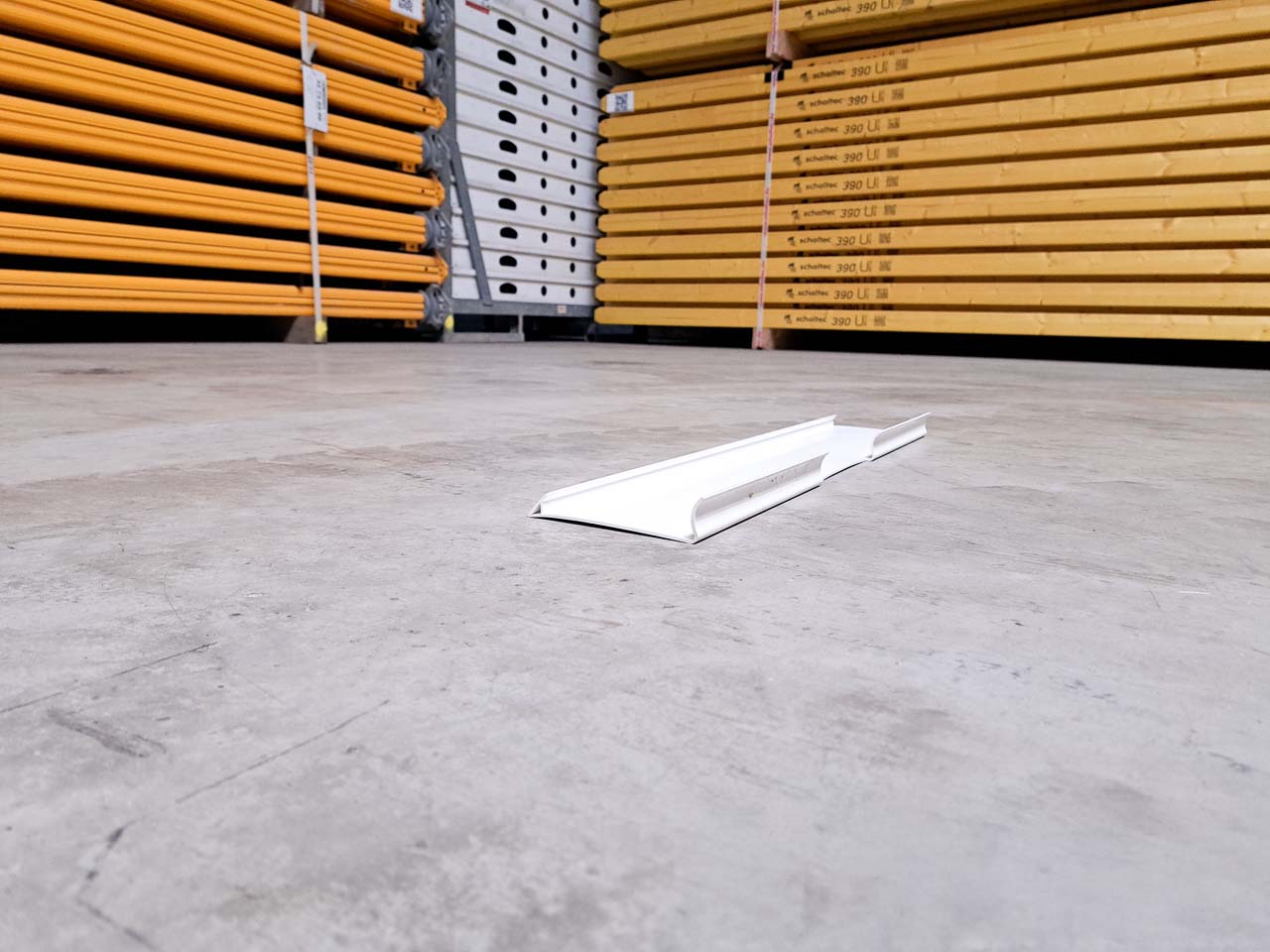 PERI DUO Dreikantleiste L = 0,60 m Neuware
